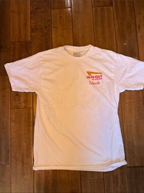 In and out Colorado White Logo Tee - Men large #18